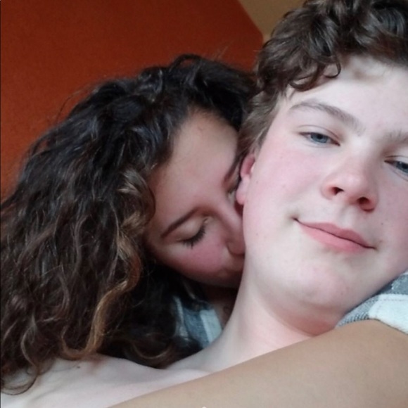 Profile Picture of Celina Lasloww (@laslowcelina) on Poshmark