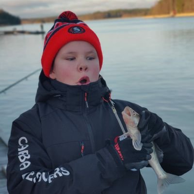 Profile Picture of Rasmus Vaskelainen (@KymppiPeruna) on Twitter