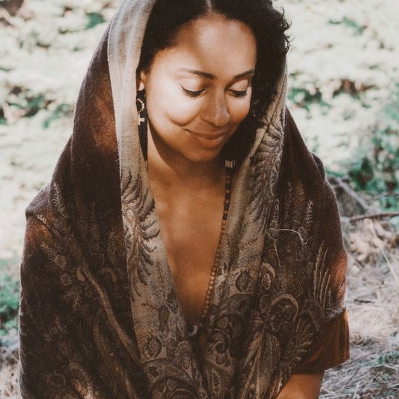 Profile Picture of Alexa Locks (@reformedscorpio) on Poshmark