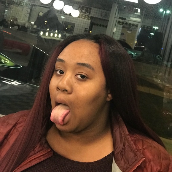 Jamilah Green - Poshmark Profile Picture of Jamilah Green (@milah_baabbyy) on Poshmark