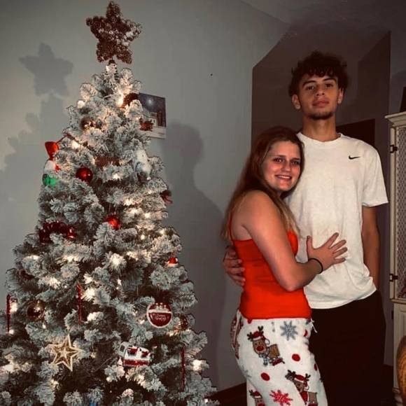 Profile Picture of Peyton Johnson (@peytonjohnso290) on Poshmark