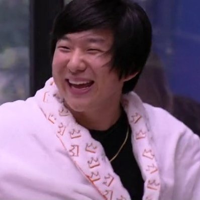 Profile Picture of Pyong Lee (@pyonglee13) on Twitter