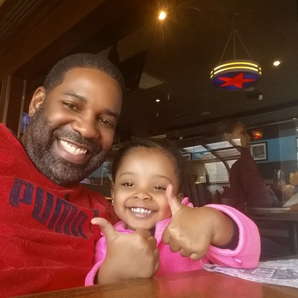 Kevin Brooks - Poshmark Profile Picture of Kevin Brooks (@kevinbrooks583) on Poshmark