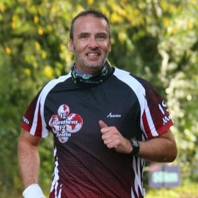 Profile Picture of Chris Beard (@woottonrunner) on Twitter