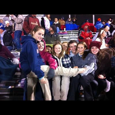 Profile Picture of Julia Burnett (@suburbanvert29) on Twitter