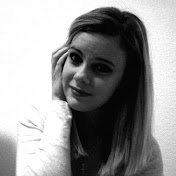 Profile Picture of Rachelle Hahn (@RachyKayHahn) on Youtube