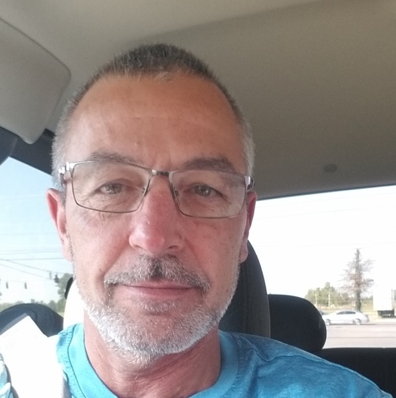 Profile Picture of Tommy Dawes (@tervin62) on Poshmark