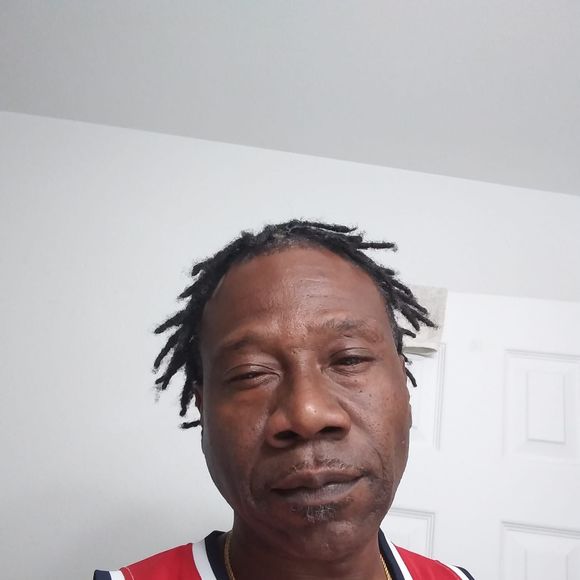 Profile Picture of Kevin Small (@kevin_small) on Poshmark