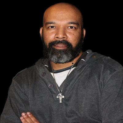 Profile Picture of Robert V. Singh (@robertvsingh) on Twitter