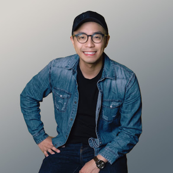 Profile Picture of Kyle Cheng (@kcheng0417) on Poshmark