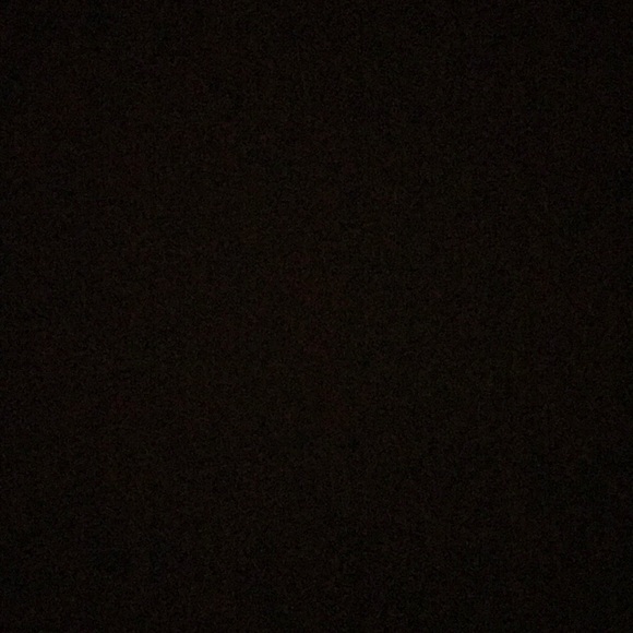 Profile Picture of Amanda Almanzor (@amandava151) on Poshmark