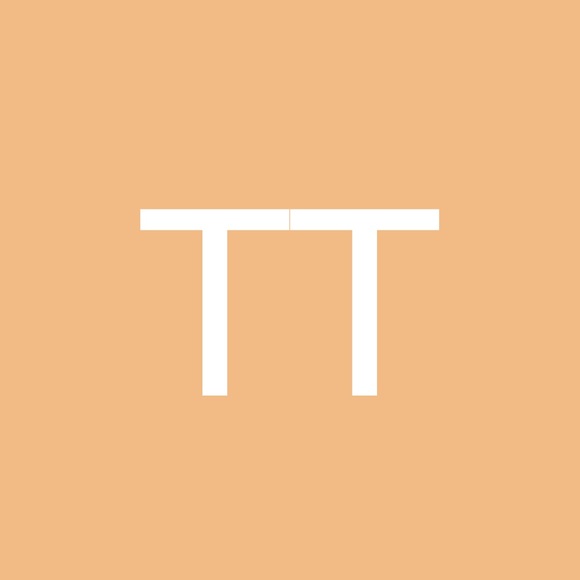 Profile Picture of Tina Tsonis (@tinatsonis) on Poshmark