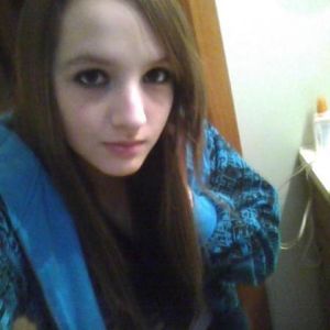 Profile Picture of Emily Albaugh (@emmyemilya) on Myspace
