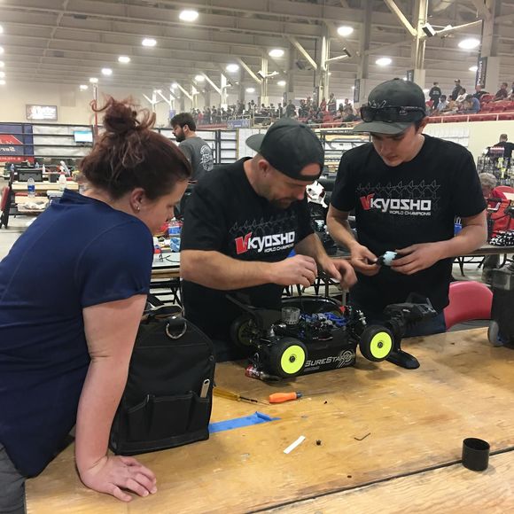 Profile Picture of Angie Sweany (@avalonsid) on Poshmark