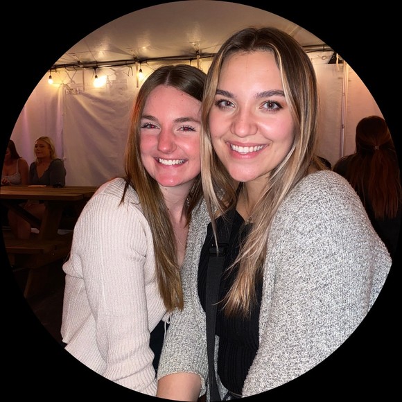 Profile Picture of Kaley Mrozinski (@kaleymro) on Poshmark