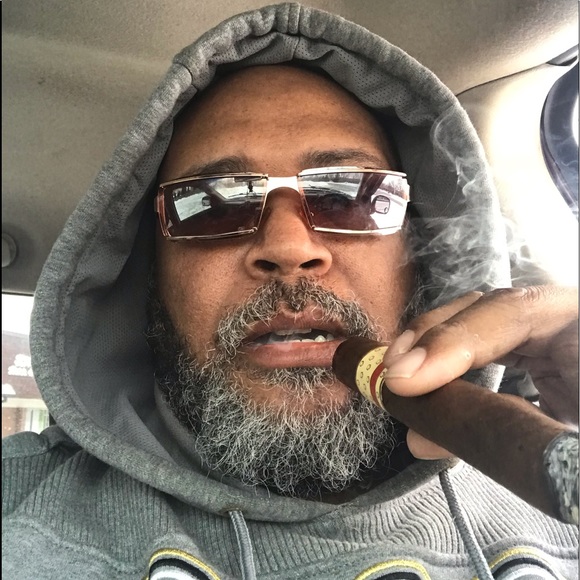 Profile Picture of Dave Phillips (@dphillips1800) on Poshmark