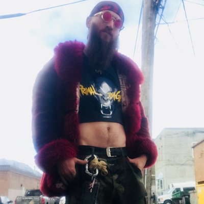 Profile Picture of Jake Broderick (@DirtbagVenture) on Twitter