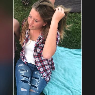 Profile Picture of Jessie💜 (@Jessie_Sue82) on Twitter