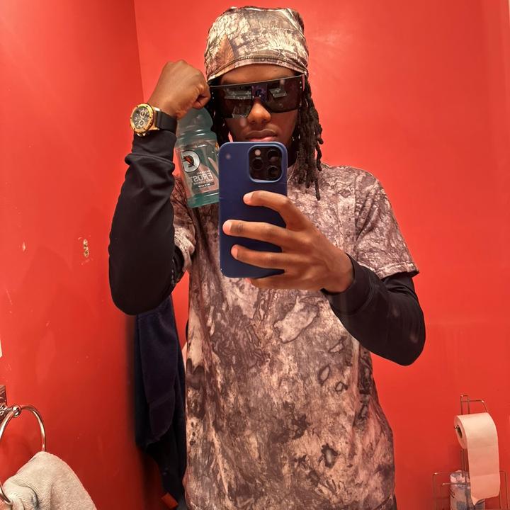 Profile Picture of Vale (@john.baumann5) on Tiktok