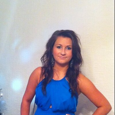 Profile Picture of Laura McLintock (@lauraamc) on Twitter