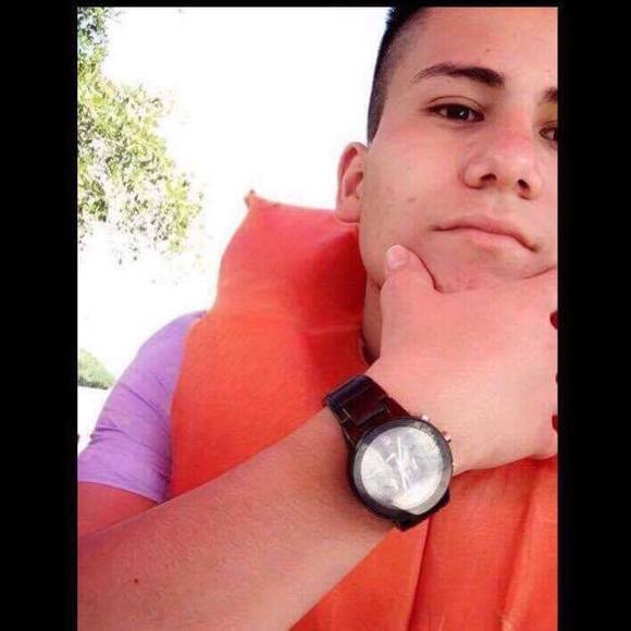 Thiago Silva - Poshmark Profile Picture of Thiago Silva (@_saulmerida) on Poshmark