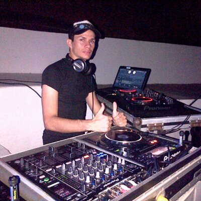 Profile Picture of Jesús Hernandez (@DjChuckH) on Twitter