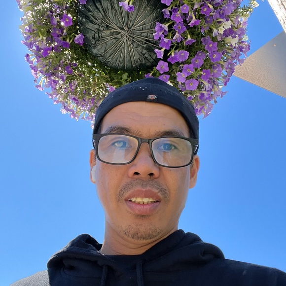 Profile Picture of Jaime iii Presto (@jaime344) on Poshmark