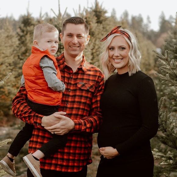 Kristina Halvorsen - Poshmark Profile Picture of Kristina Halvorsen (@kchalvorsen) on Poshmark