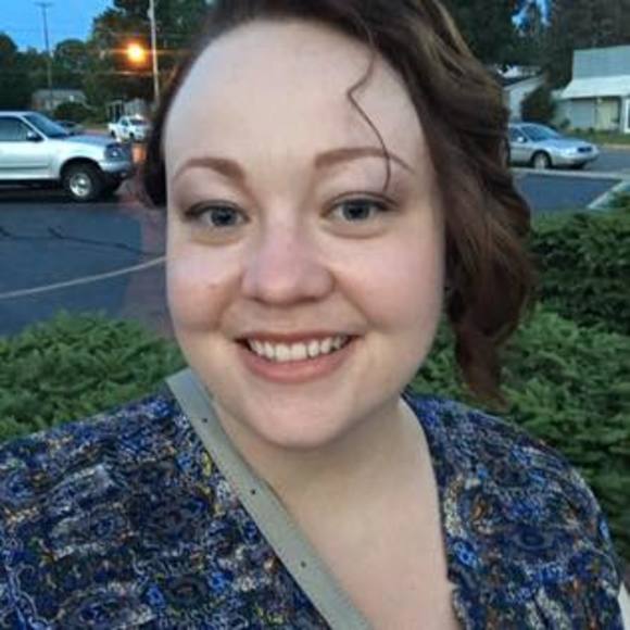 Bobbie Powell - Poshmark Profile Picture of Bobbie Powell (@bobsjo) on Poshmark