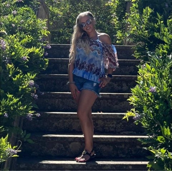 Profile Picture of Genevieve Briere (@bibimybaby) on Poshmark