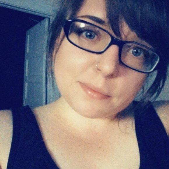 Profile Picture of Jasmine Clapper (@jclapper) on Poshmark