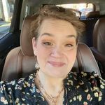 Profile Picture of Carolyn Thomas Knowlton (@carolynthomasknowlton) on Instagram