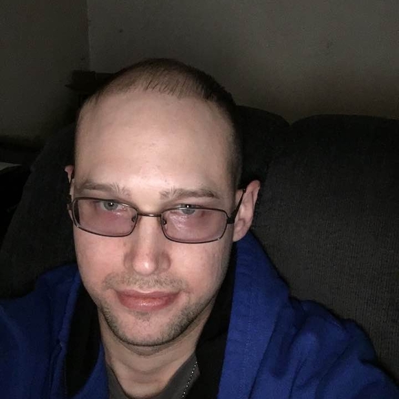 Profile Picture of Brian Rapp (@brap803) on Poshmark