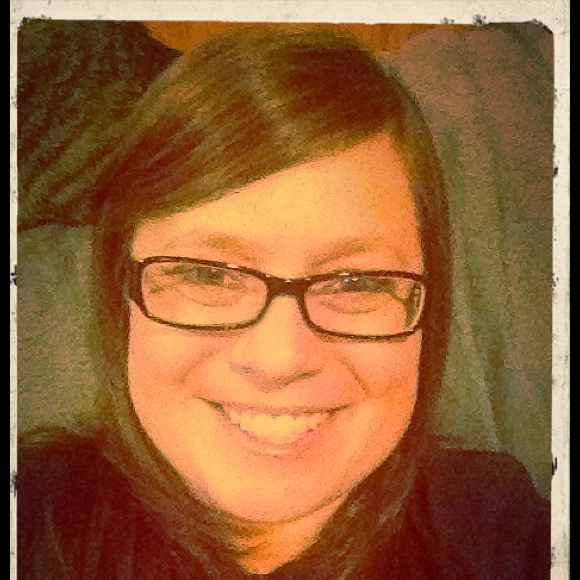 Profile Picture of Rhonda Pearce (@rpearce83) on Poshmark