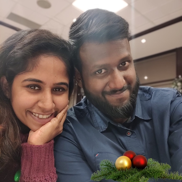 Profile Picture of Boris Rughas (@rughasboris) on Poshmark