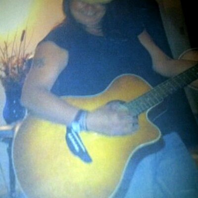 Profile Picture of Joyce C Quintal (@joycquintal) on Twitter