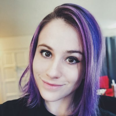 Profile Picture of L.M. Knight (@LMKnightArt) on Twitter