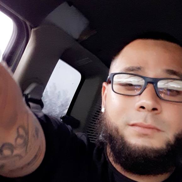 Profile Picture of Mike Morales (@mike3420) on Poshmark