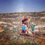 Profile Picture of Stephen and Kara Bennett (@littleripsters) on Instagram