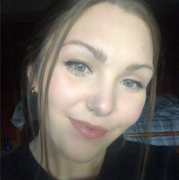 Mackenzie Basalla - Poshmark Profile Picture of Mackenzie Basalla (@mbasalla22) on Poshmark