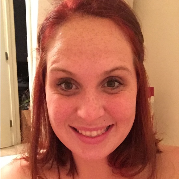 Profile Picture of Marcela Milner (@memilner) on Poshmark