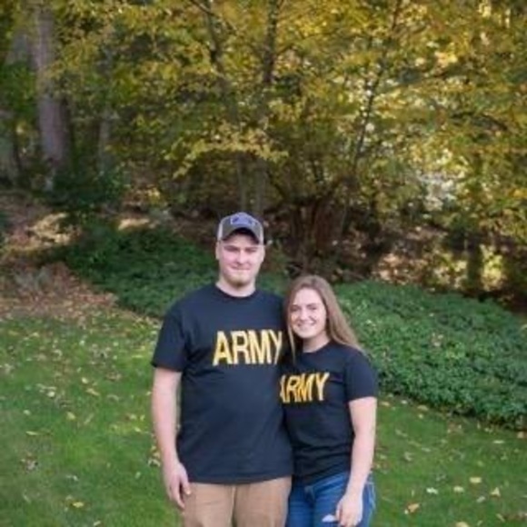 Profile Picture of Candyce Kuzma nolan (@candycek) on Poshmark