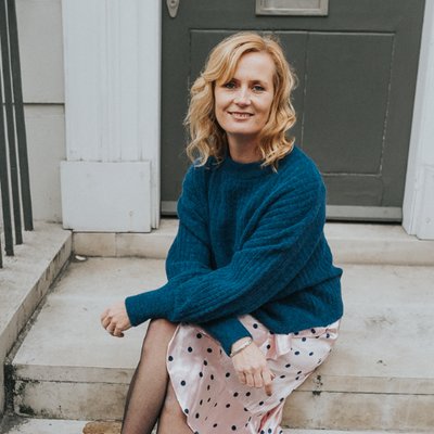 Profile Picture of Lisa Gillbe (@LisaGillbeStyle) on Twitter