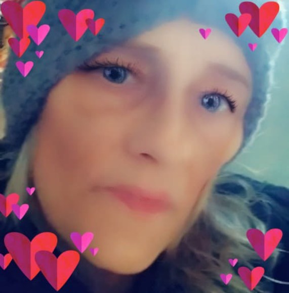 Profile Picture of Christina Hausmann (@christinahau294) on Poshmark