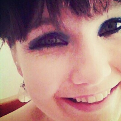 Profile Picture of Amanda Adkisson (@mandab3ear) on Twitter