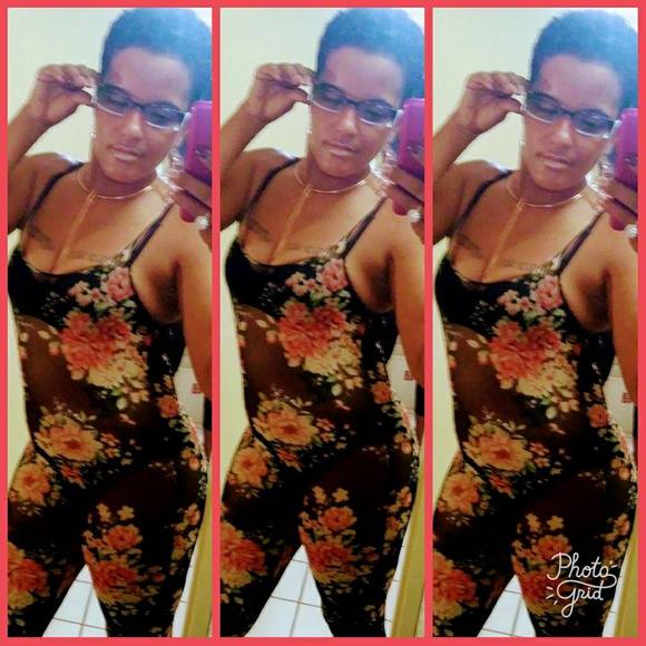 Profile Picture of Christie Everhart (@cred1980) on Poshmark