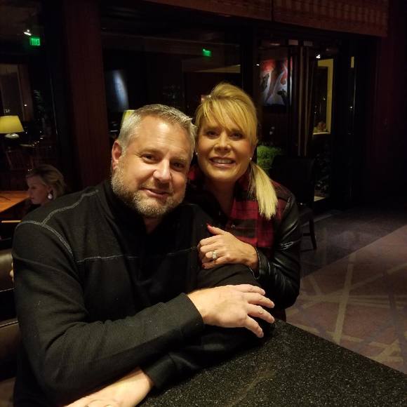 Profile Picture of Michael Kwiatkowski (@mikekwi2551) on Poshmark