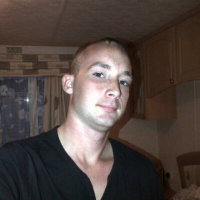 Profile Picture of James Thomas Latcham (@latch91) on Twitter