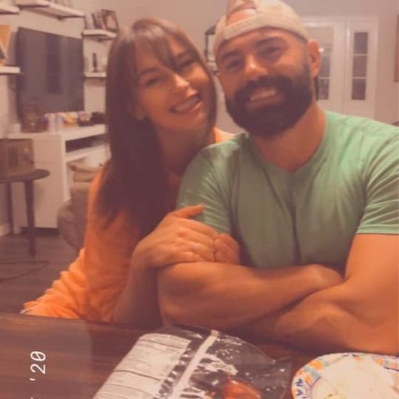 Profile Picture of Kiersten Lee (@kierstenlee89) on Poshmark