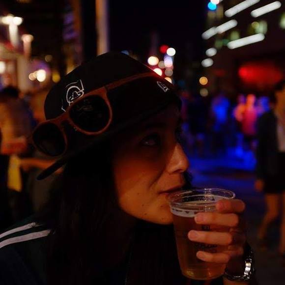 Profile Picture of Sherel Barcenas (@sherelrb) on Poshmark